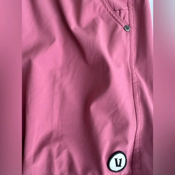 Vuori Men's Kore Shorts Men Medium 7" Inseam - Picture 3 of 10